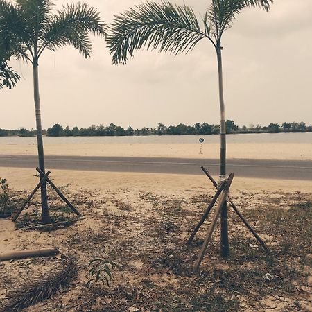 La Plage De Kampot By Lee & Hap Guest House Extérieur photo