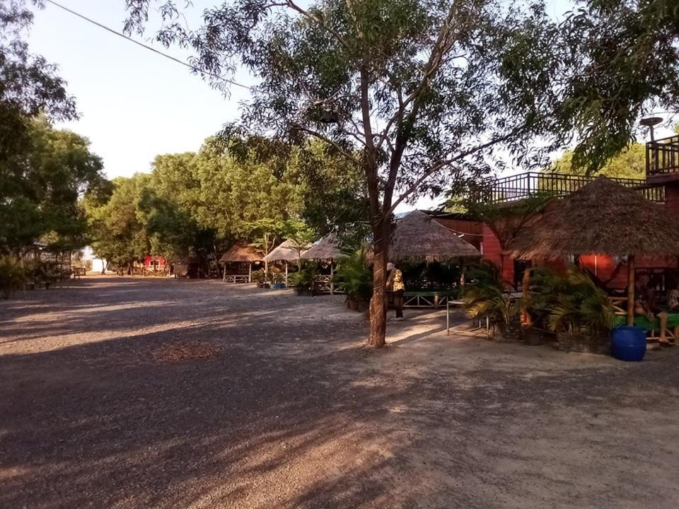 La Plage De Kampot By Lee & Hap Guest House Extérieur photo