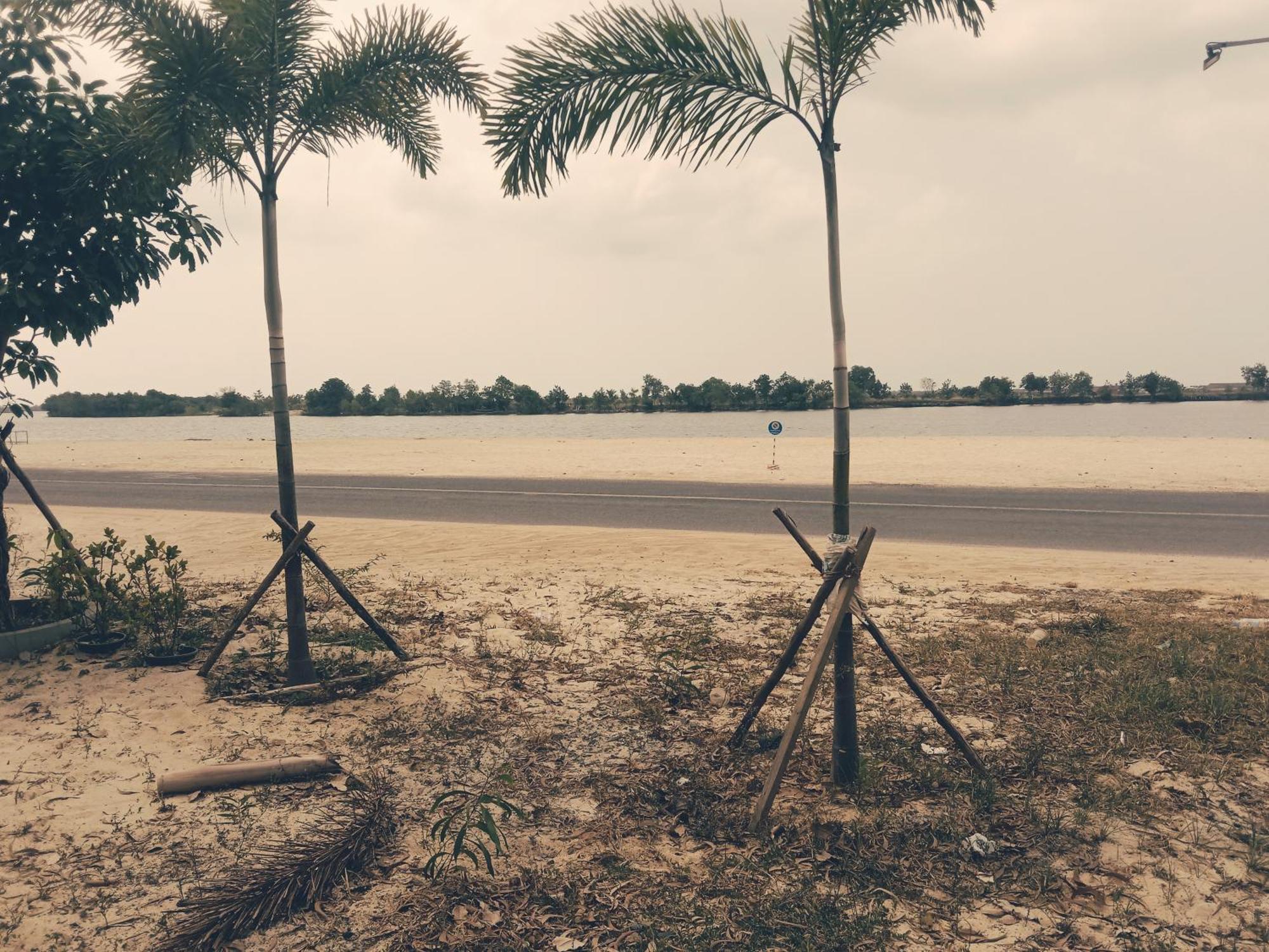 La Plage De Kampot By Lee & Hap Guest House Extérieur photo