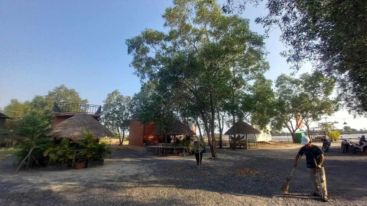 La Plage De Kampot By Lee & Hap Guest House Extérieur photo