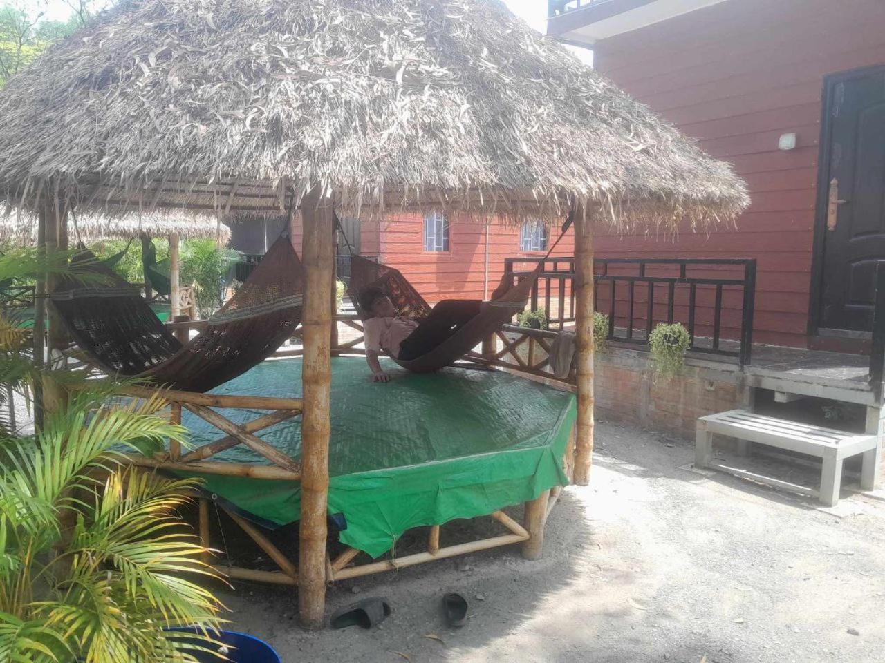 La Plage De Kampot By Lee & Hap Guest House Extérieur photo