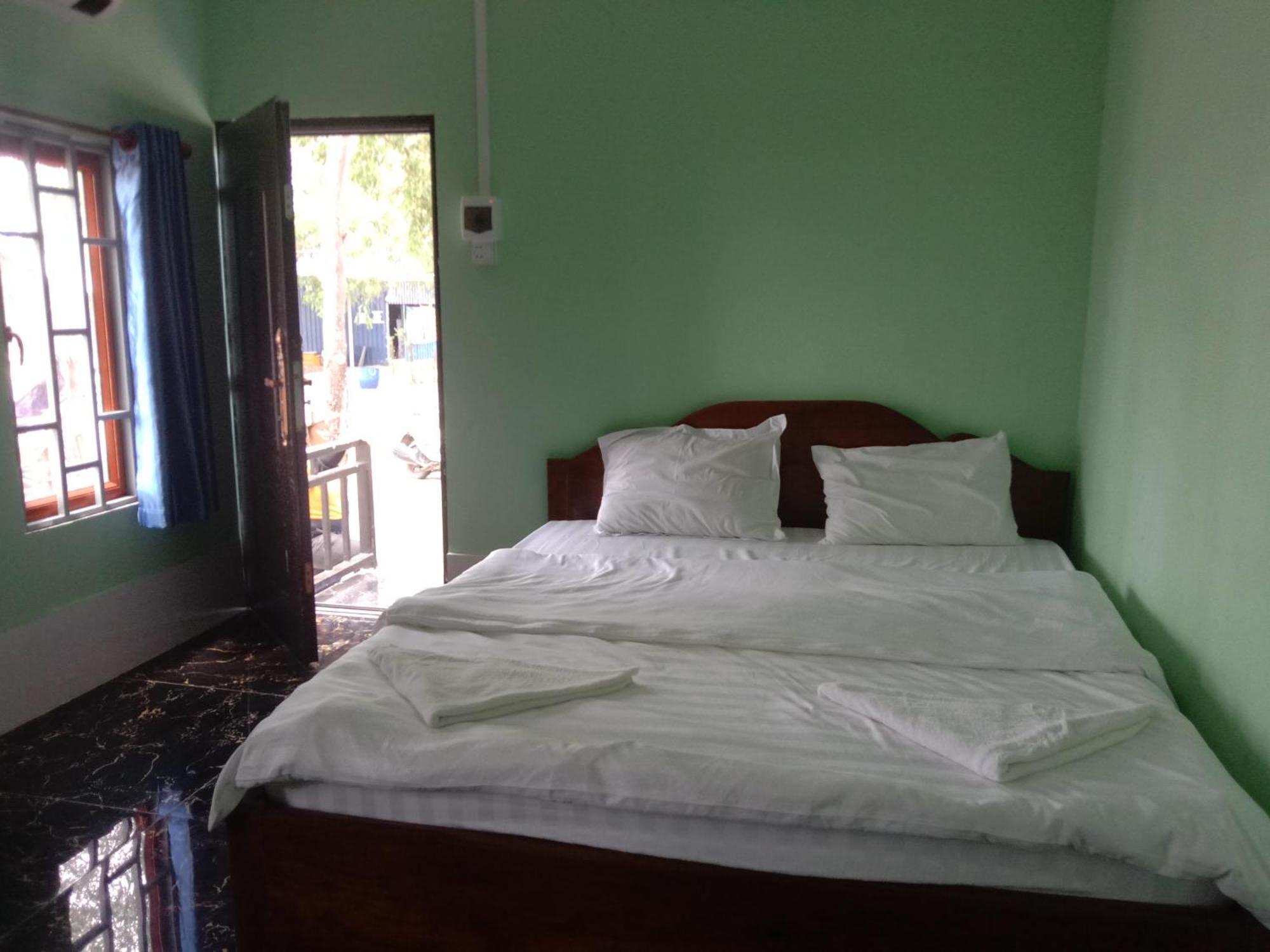 La Plage De Kampot By Lee & Hap Guest House Chambre photo